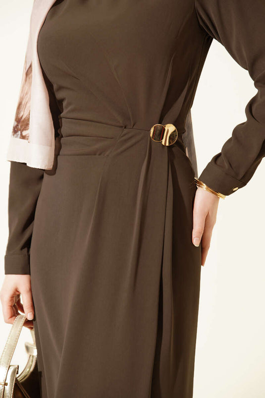 Evening Dress with Gold Accessories, Mink