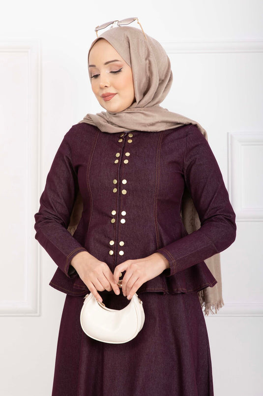 Conjunto doble de mezclilla Tensel con broche dorado burdeos