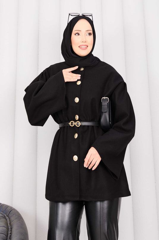 عباءة كشمير مطوية بأزرار ذهبية على الخصر باللون الأسود