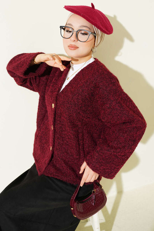 سترة قصيرة من اللباد بأزرار ذهبية، لون عنابي