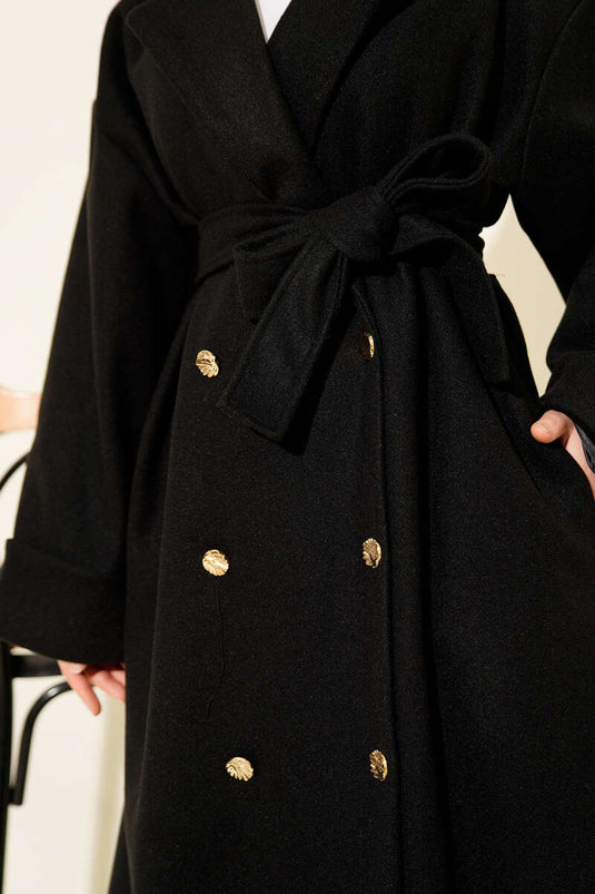 Manteau croisé en cachemire noir à boutons dorés