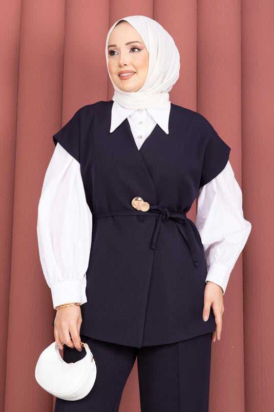 Ensemble pantalon et gilet ceinturé à boutons dorés bleu marine