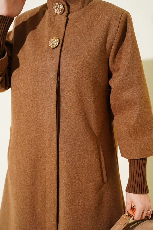 Cappotto in panno con costine e bottoni dorati Latte