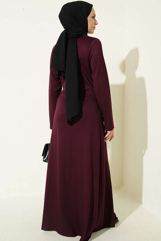 Robe À Boucle Dorée Et Lien Latéral Prune