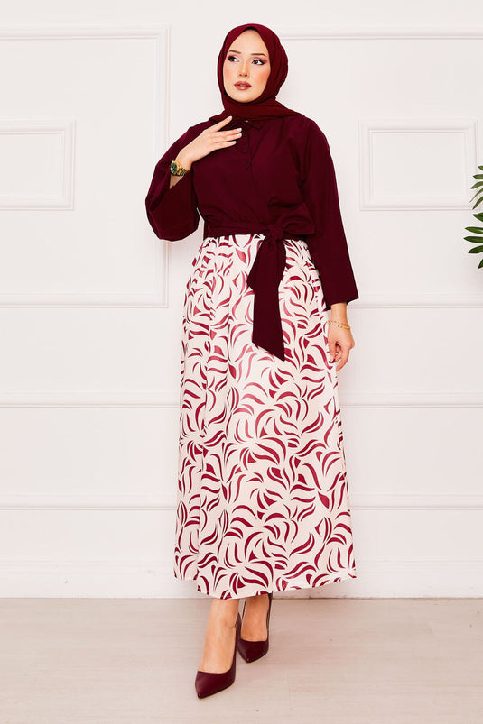 Chemise Ceinturée À Manches Larges Et Jupe De Costume Rouge Bordeaux