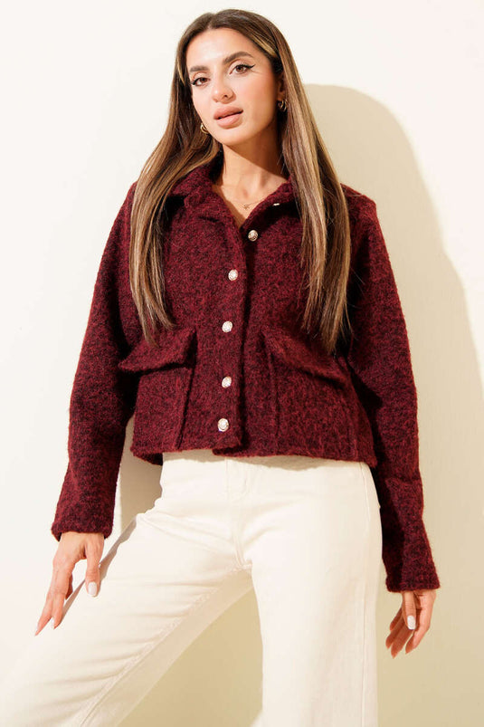 Veste courte en cachemire bordeaux à col chemise et poches