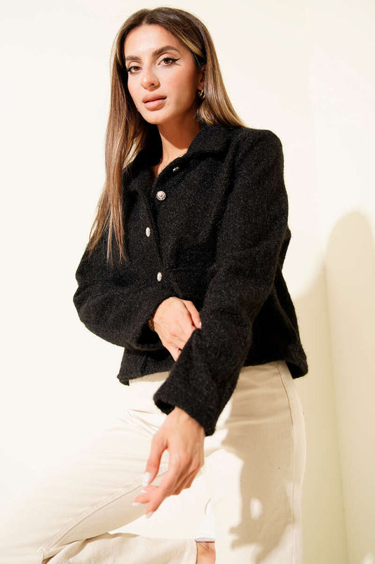 Veste courte en cachemire noir à col chemise et poches