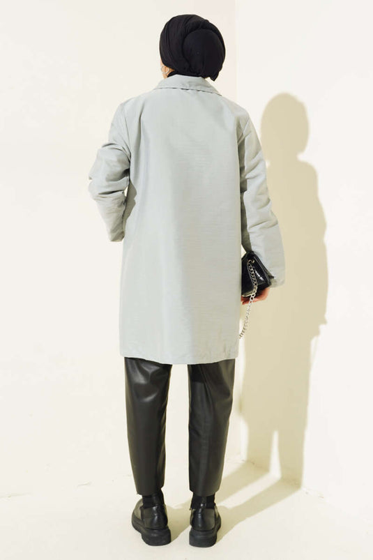 قبعة القميص ذات الياقة المفاجئة باللون الرمادي