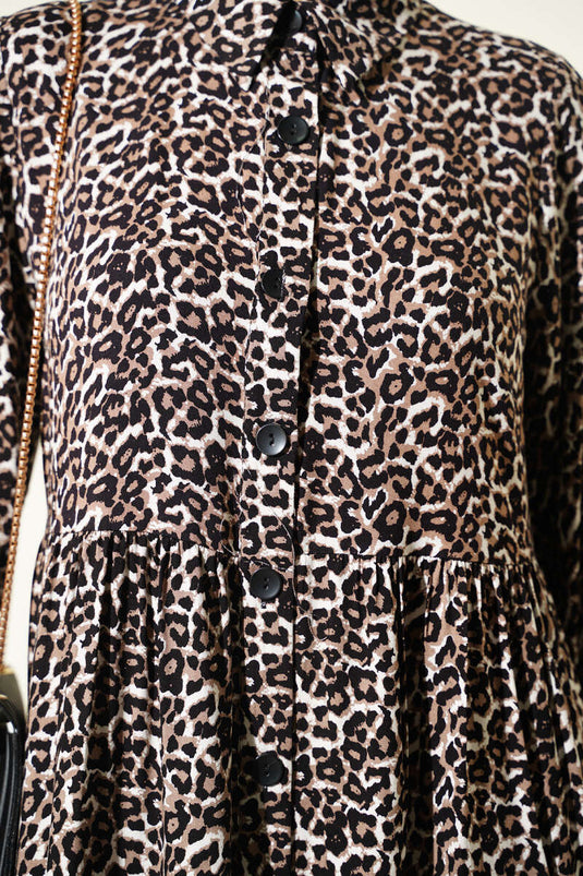 تونيك بنقشة Leopard بقصة ياقة قميصية مع أزرار سوداء