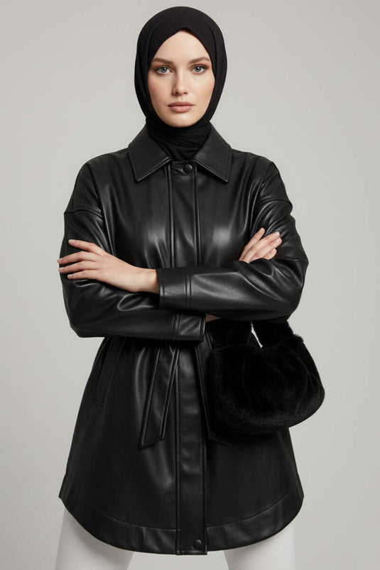 Veste en cuir noire avec col chemise et ceinture