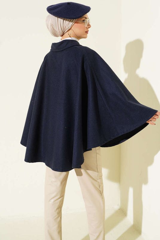Poncho en cachemire bleu marine à col chemise et ceinture