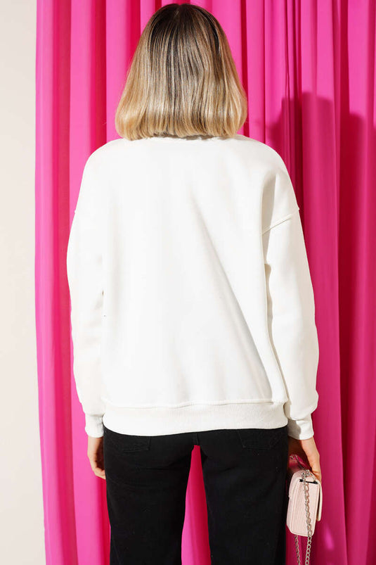 سويت شيرت مبطن بطبعة نيويورك بياقة قميص بلون عاجي