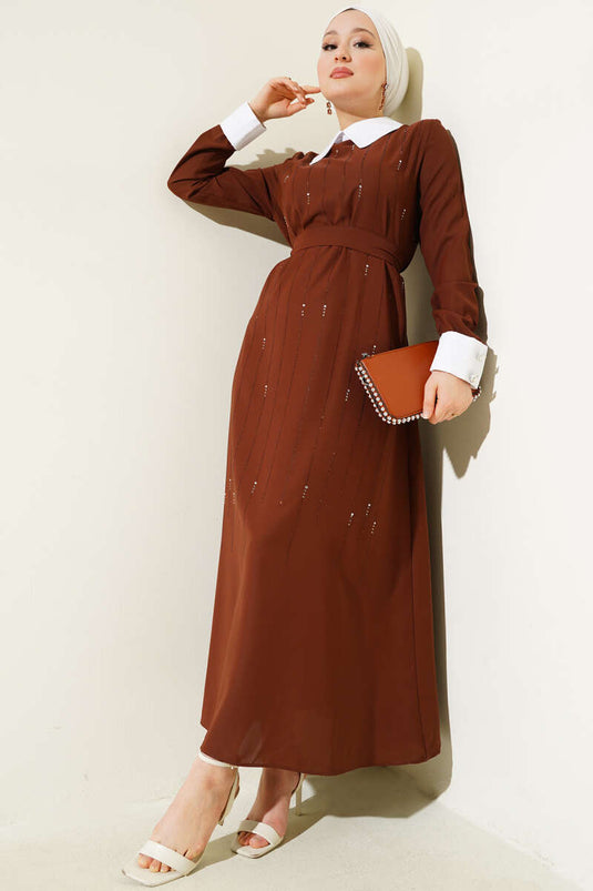 Gömlek Yaka Önü Taşlı Elbise Kahve