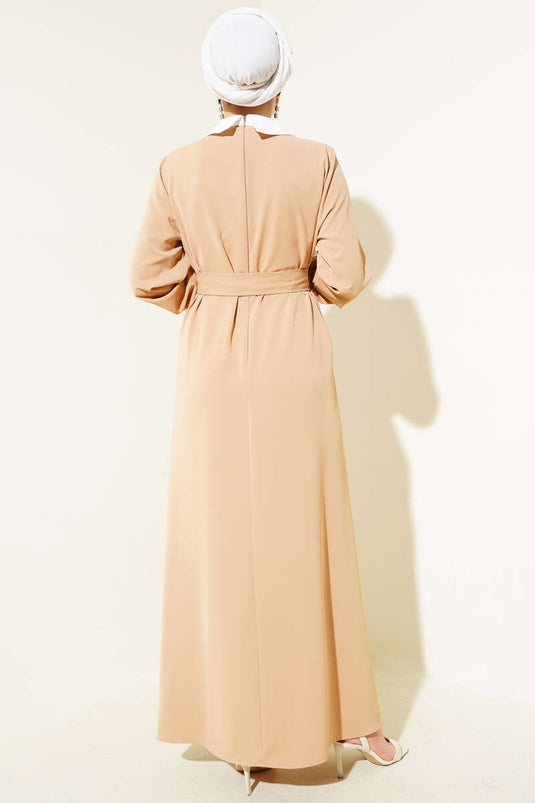 Gömlek Yaka Önü Taşlı Elbise Latte