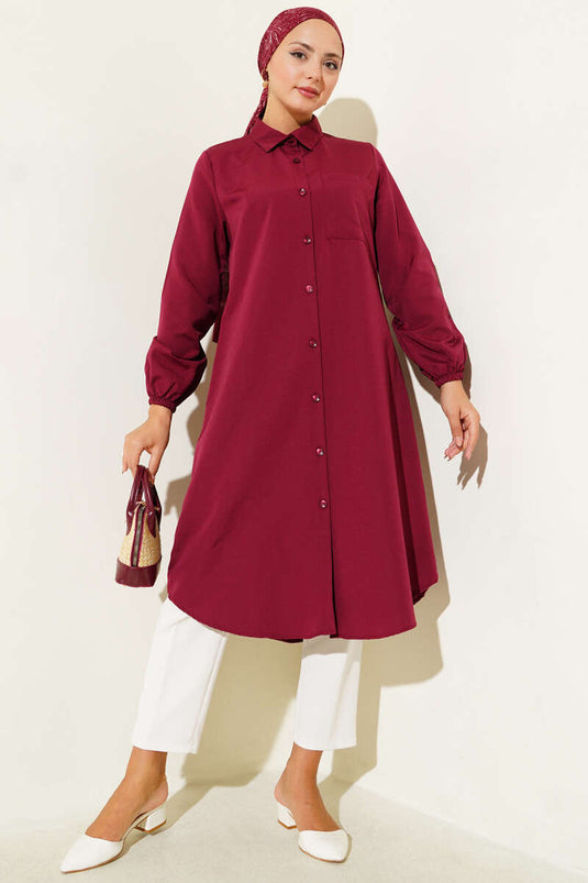 قميص طويل بياقة قميص وجيب واحد لون عنابي