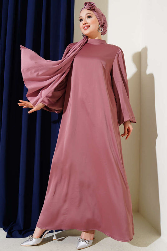Satinkleid mit Ballonärmeln und Rosenaccessoire, Farbe: Altrosa