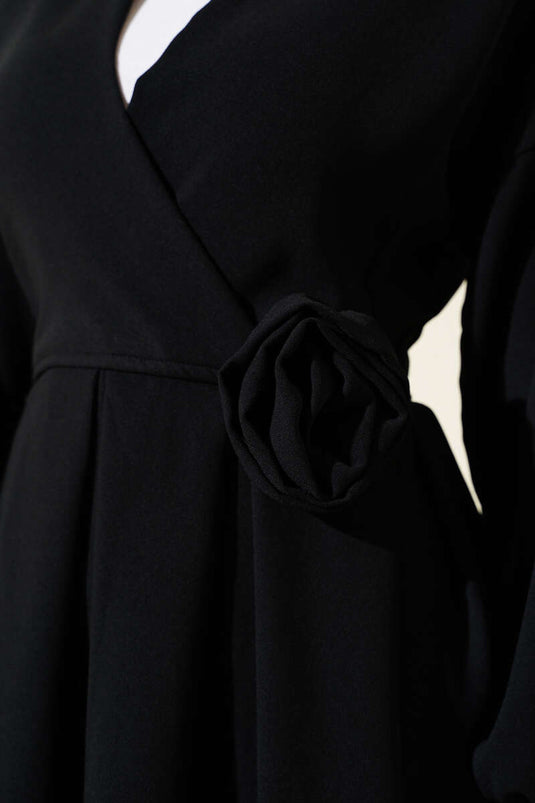 Plissiertes Tunika-Zweiteiler-Set mit Rosen-Accessoires Schwarz