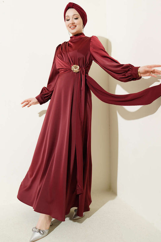 Gül Tokalı Satin Abendkleid Bordeaux