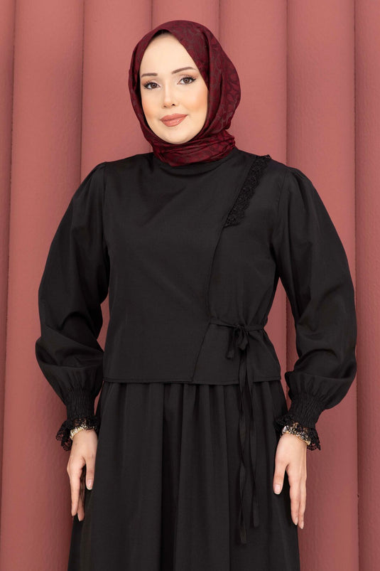 Two-Piece Set with Lace-Trimmed Dress Black