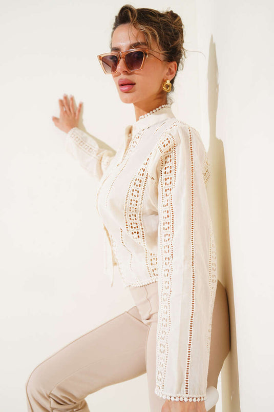 Chemise courte rayée en guipure couleur pierre