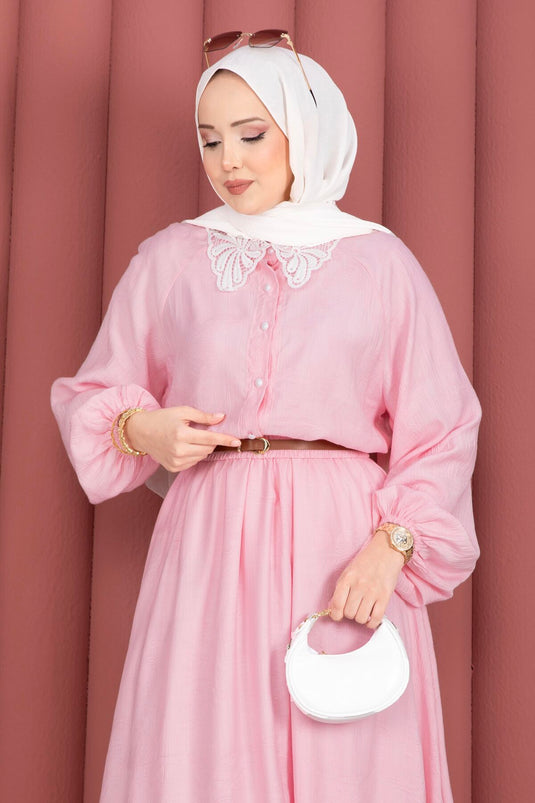 Güpür Yakalı Önden Düğmeli Gömlek Etek Takım Pembe