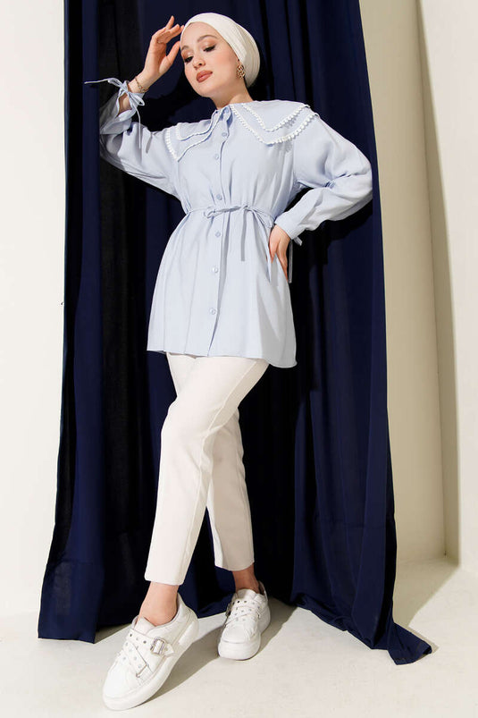 Camicia con colletto doppio marinaio in pizzo, azzurro bebè