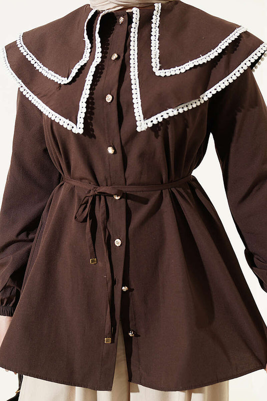 Camicia con doppio colletto marinaretto in pizzo color caffè