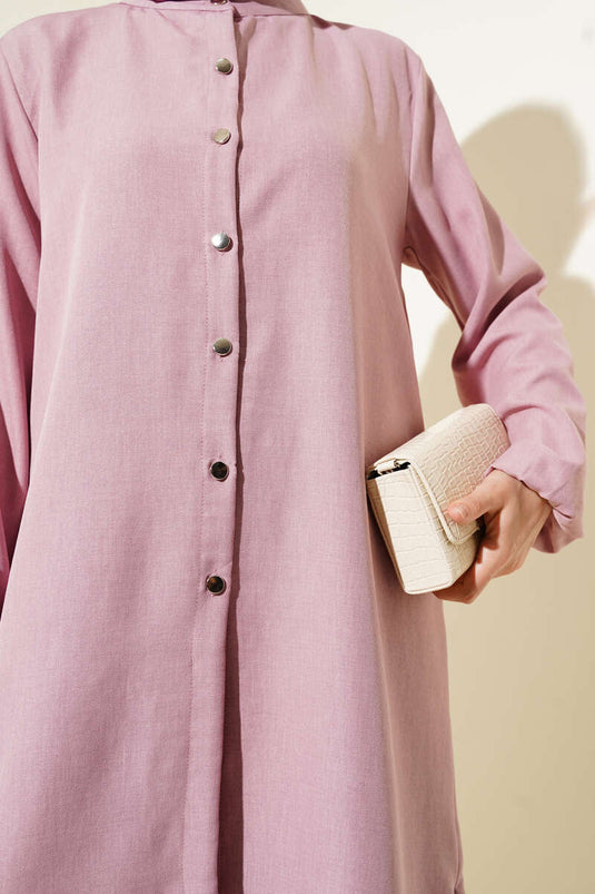 بدلة ذات أزرار مزدوجة