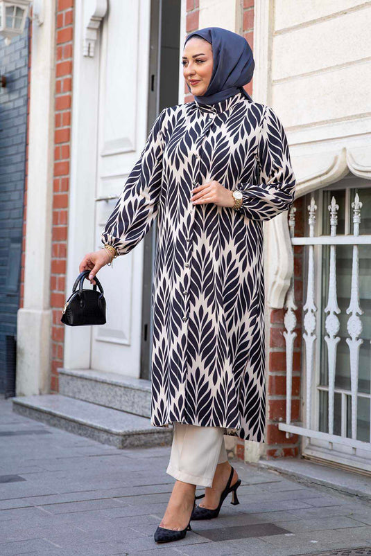 بدلة مزدوجة بأزرار وياقة رائعة باللون الأسود