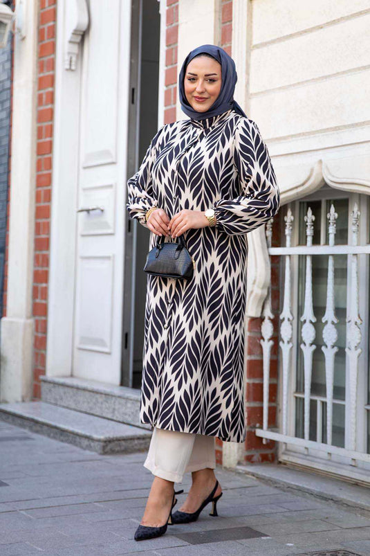 بدلة مزدوجة بأزرار وياقة رائعة باللون الأسود