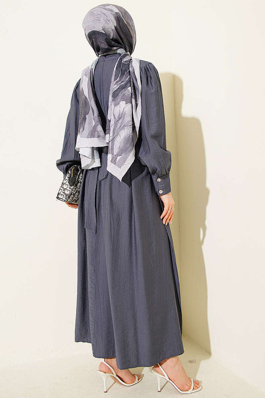 Robe Hakim à col guipure avec ceinture, couleur fumée