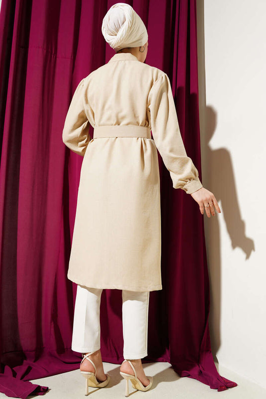 Chemise longue ceinturée à col juge beige