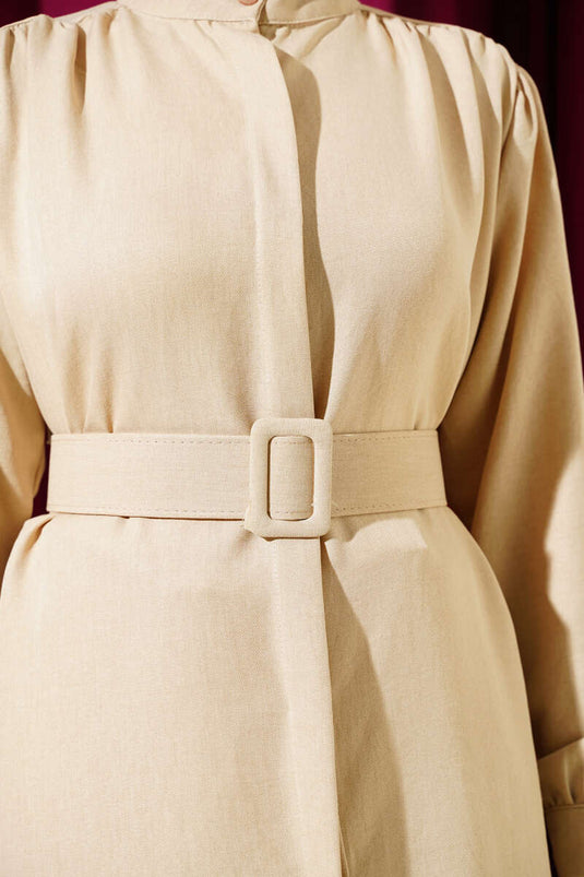 Chemise longue ceinturée à col juge beige