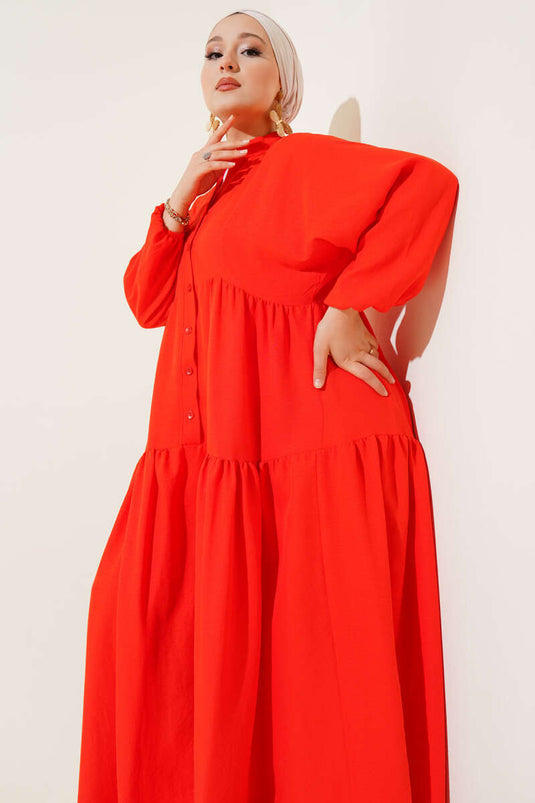 Robe orange à col mandarin et demi-boutonnage