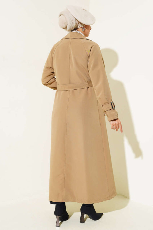 Trench-coat doublé et ceinturé en vison