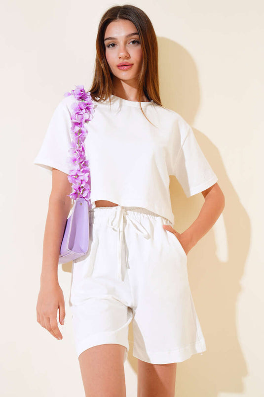 Zweiteiliges Shorts-Set in Ecru