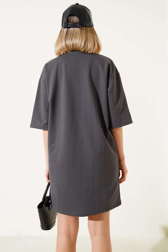 تي شيرت طويل أساسي بخيطين دخاني