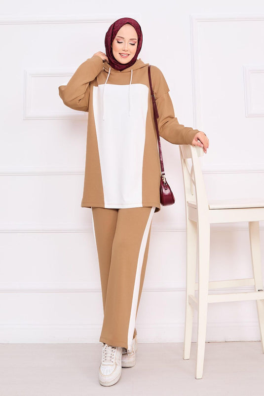 طقم حجاب بغطاء للرأس ثنائي اللون من قطعتين - جملي