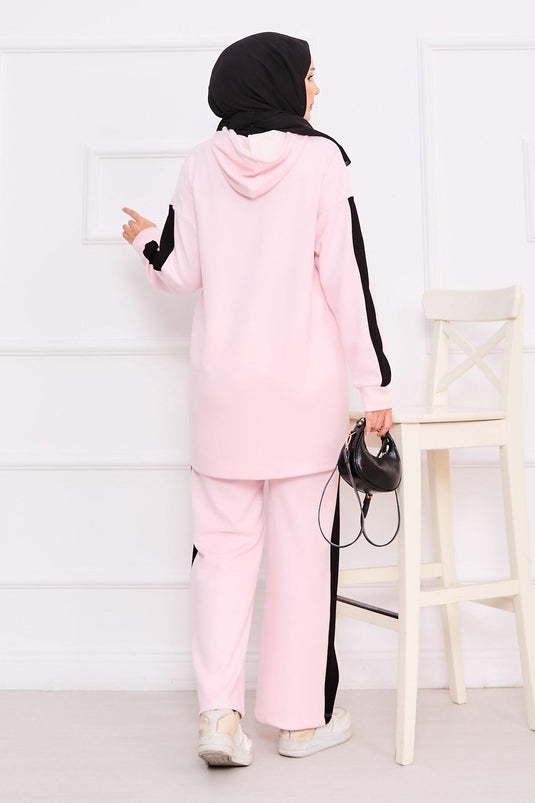 طقم حجاب بغطاء للرأس ثنائي اللون من قطعتين - بودرة