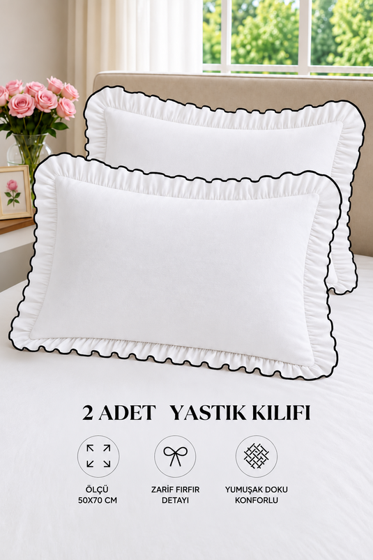 Ensemble De Deux Housses De Coussins En Coton À Volants Blanc