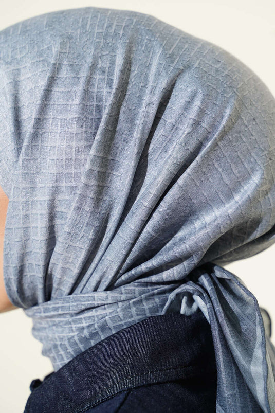 Écharpe Demore à fines rayures, grise