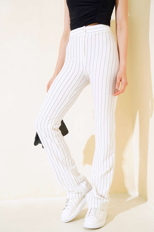 İnce Çizgili İspanyol Paça Pantolon Beyaz