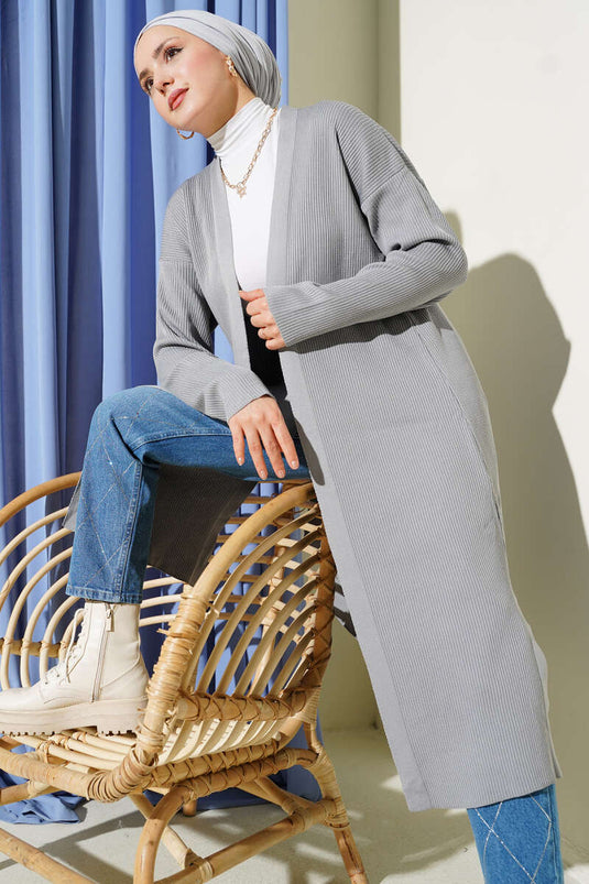 كارديغان طويل محبوك بنقشة رفيعة باللون الرمادي الداكن