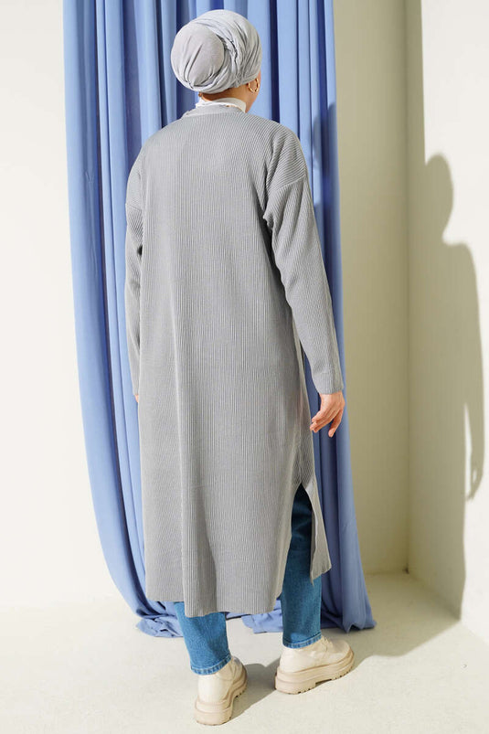 كارديغان طويل محبوك بنقشة رفيعة باللون الرمادي الداكن