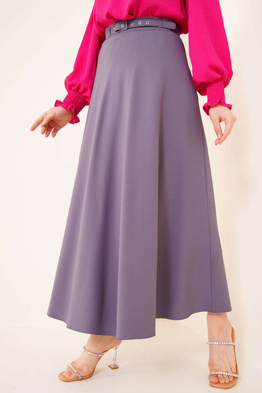 تنورة بحزام رفيعة رمادية اللون