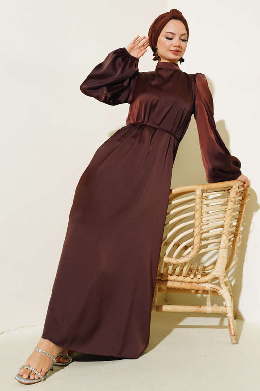 Robe En Satin Élastique À Manches Fines Ceinturées Marron