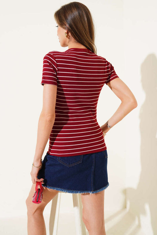 Dünnes, horizontal gestreiftes Rippstrick-T-Shirt, bordeauxrot