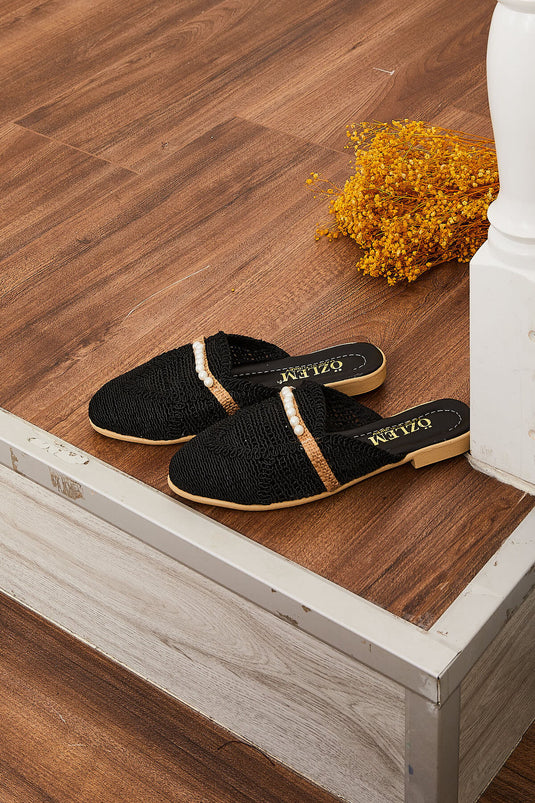 İnci Detaylı Hasır Terlik Siyah