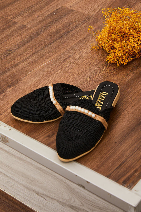 İnci Detaylı Hasır Terlik Siyah