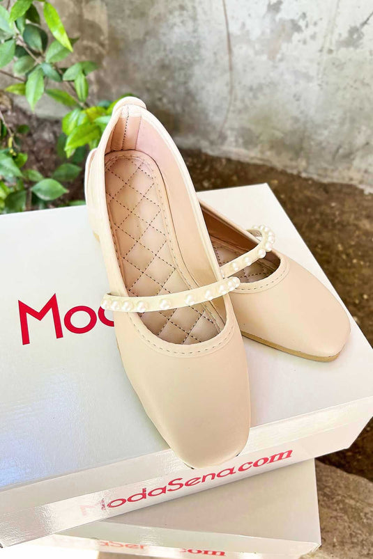 İnci Detaylı Tek Bantlı Babet Bej